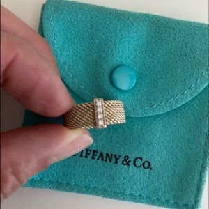 Tiffany & Co Somerset mesh diamond ring